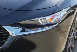 Mazda Mazda3 Sedan 2.5 S Select Sport FWD 2026