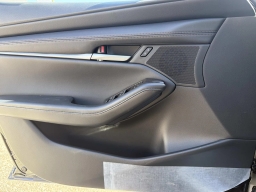 Mazda Mazda3 Sedan 2.5 S Select Sport FWD 2026