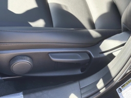 Mazda Mazda3 Sedan 2.5 S Select Sport FWD 2026