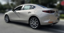 Mazda Mazda3 Sedan 2.5 S Preferred FWD 2026