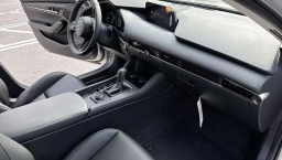 Mazda Mazda3 Sedan 2.5 S Preferred FWD 2026