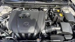 Mazda Mazda3 Sedan 2.5 S Preferred FWD 2026