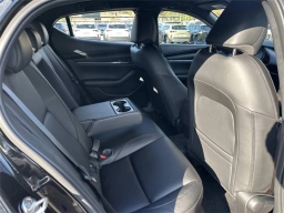 Mazda Mazda3 Sedan 2.5 S Preferred FWD 2026