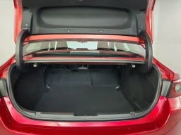 Mazda Mazda3 Sedan 2.5 S Preferred FWD 2026