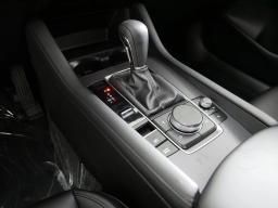 Mazda Mazda3 Hatchback 2.5 S Preferred Auto FWD 2026