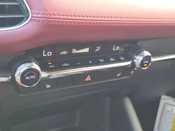 Mazda Mazda3 Hatchback 2.5 S Premium Manual FWD 2026