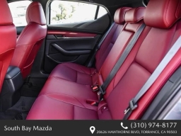 Mazda Mazda3 Hatchback 2.5 S Premium Manual FWD 2026