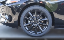 Mazda Mazda3 Hatchback 2.5 S Premium Manual FWD 2026