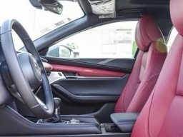 Mazda Mazda3 Hatchback 2.5 S Premium Manual FWD 2026