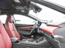 Mazda Mazda3 Hatchback 2.5 S Premium Manual FWD 2026