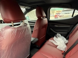 Mazda Mazda3 Hatchback 2.5 S Carbon Edition Auto AWD 2026