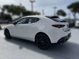 Mazda Mazda3 Hatchback 2.5 S Carbon Edition Auto AWD 2026