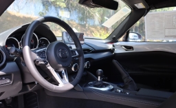 Mazda MX-5 Miata Grand Touring Manual 2025