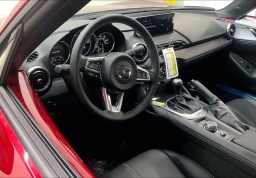 Mazda MX-5 Miata RF Grand Touring Auto 2025