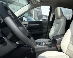Mazda CX-5 2.5 S Preferred Package AWD 2025