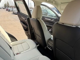 Mazda CX-5 2.5 S Preferred Package AWD 2025