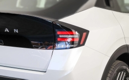 Nissan LEAF SV+ FWD 2026