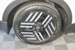 Nissan LEAF SV+ FWD 2026