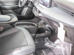 Nissan LEAF SV+ FWD 2026