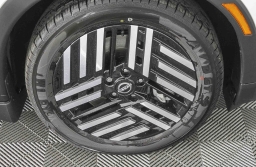 Nissan LEAF SV+ FWD 2026