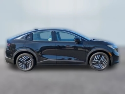 Nissan LEAF SV+ FWD 2026