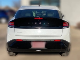 Nissan LEAF SV+ FWD 2026