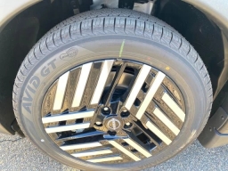 Nissan LEAF SV+ FWD 2026