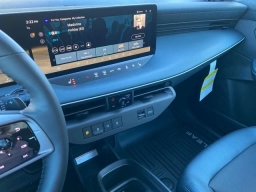 Nissan LEAF SV+ FWD 2026