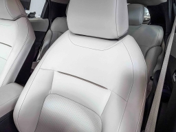 Nissan LEAF SV+ FWD 2026