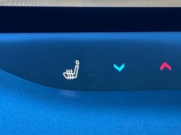 Nissan LEAF SV+ FWD 2026