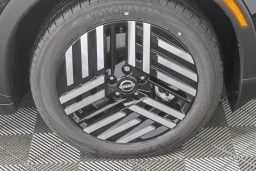 Nissan LEAF SV+ FWD 2026