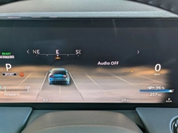 Nissan LEAF PLATINUM+ FWD 2026