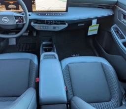 Nissan LEAF PLATINUM+ FWD 2026