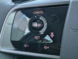 Nissan LEAF PLATINUM+ FWD 2026