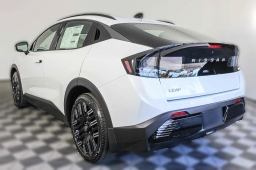 Nissan LEAF PLATINUM+ FWD 2026