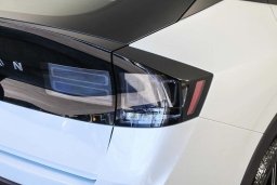 Nissan LEAF PLATINUM+ FWD 2026