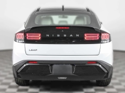 Nissan LEAF PLATINUM+ FWD 2026