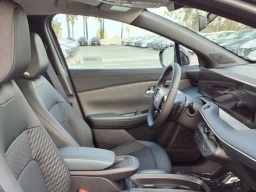 Nissan LEAF PLATINUM+ FWD 2026