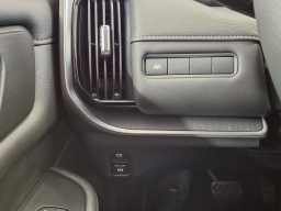 Nissan Armada SV 4x4 2026