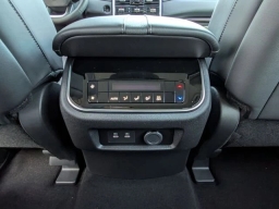 Nissan Armada SV 4x4 2026