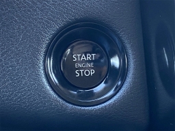 Nissan Armada SV 4x4 2026