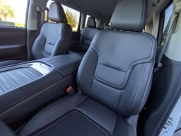 Nissan Armada SV 4x4 2026