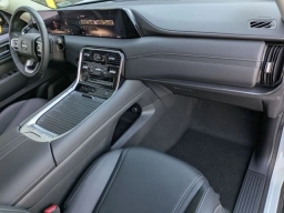 Nissan Armada SV 4x4 2026