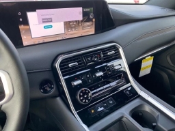 Nissan Armada SL 4x4 2026