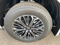 Nissan Armada SL 4x4 2026