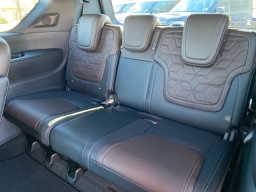 Nissan Armada Platinum Reserve 4x4 2026