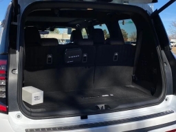 Nissan Armada Platinum Reserve 4x4 2026