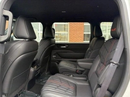 Nissan Armada PRO-4X 4x4 2026