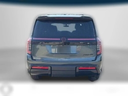 Nissan Armada PRO-4X 4x4 2026