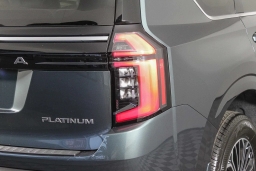 Nissan Armada Platinum 4x2 2026